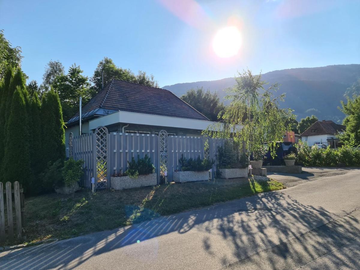 Bambu Lodge @ Ossiachersee Bodensdorf Bagian luar foto